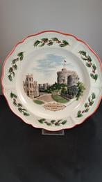 The 1980 Queen's ware Chrismas Plate, Antiek en Kunst, Antiek | Servies los, Ophalen of Verzenden
