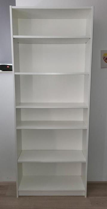 Ikea Billy boekenkast wit 2x beschikbaar voor biedingen
