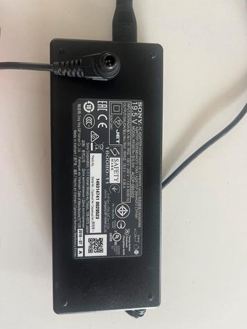 Sony tv adapter. 19,5v beschikbaar voor biedingen