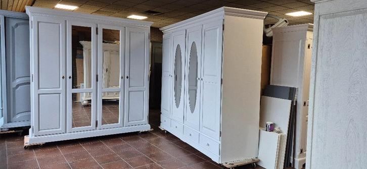 Kledingkasten, garderobe slaapkamerkasten brocante kasten, Huis en Inrichting, Kasten | Kledingkasten, Zo goed als nieuw, 200 cm of meer