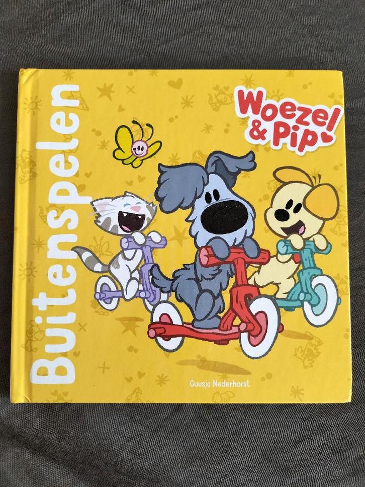 Woezel & Pip - Buitenspelen, Boeken, Kinderboeken | Baby's en Peuters, Zo goed als nieuw, Ophalen of Verzenden