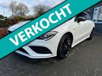 Mercedes-Benz CLA-klasse Shooting Brake 250 e AMG, Pano, BTW, Auto's, CLA, Gebruikt, Zwart, 4 cilinders