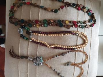 Sieraden diverse modellen  beschikbaar voor biedingen