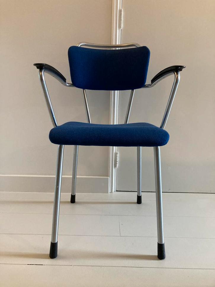 Gispen buisframe stoel - blauwe ploegstof, Huis en Inrichting, Stoelen, Zo goed als nieuw, Eén, Metaal, Stof, Blauw, Ophalen