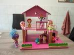 Klein houten poppenhuis met diverse poppetjes, Kinderen en Baby's, Speelgoed | Poppenhuizen, Ophalen, Gebruikt, Poppenhuis