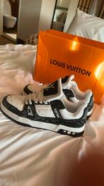 Lv schoenen te koop, Zwart, Ophalen of Verzenden, Sneakers of Gympen, Louis Vuitton