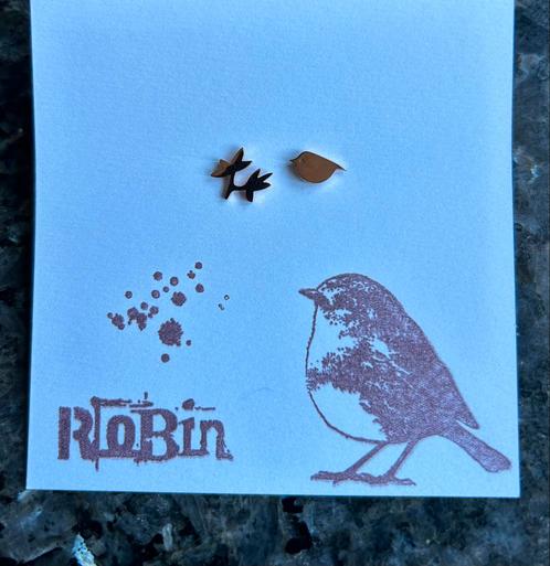 Leuk stel oorstekers roodborstje, Sieraden, Tassen en Uiterlijk, Oorbellen, Nieuw, Overige materialen, Ophalen of Verzenden