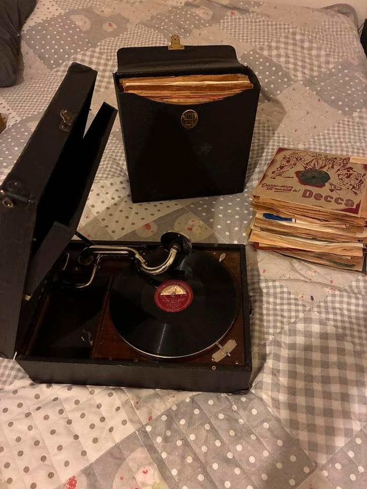 Oude His masters voice grammofoon in goede staat., Antiek en Kunst, Antiek | Tv's en Audio, Ophalen