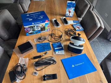 PlayStation VR + Motion Controllers - Complete Set beschikbaar voor biedingen