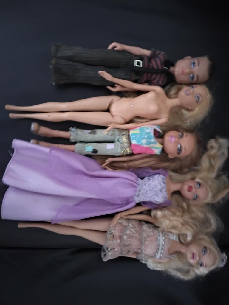 Poppen, Verzamelen, Poppen, Ophalen, Zo goed als nieuw, Pop