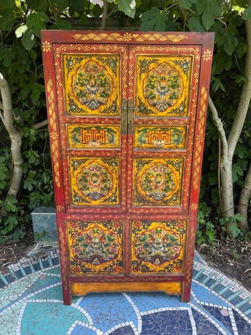 Tibet kast handbeschilderd Tibetaanse kast asian beschilderd, Antiek en Kunst, Antiek | Meubels | Kasten, Ophalen of Verzenden