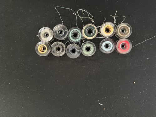 Garen spoeltjes kunststof voor naaimachine, Hobby en Vrije tijd, Naaimachines en Toebehoren, Toebehoren, Ophalen of Verzenden