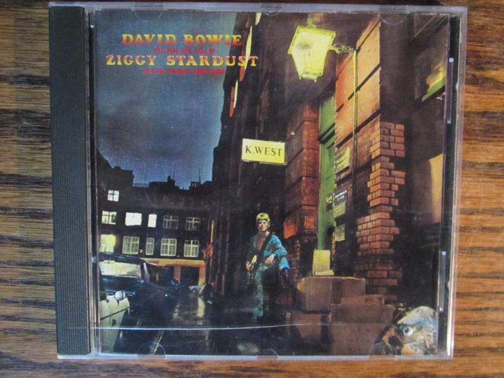Ziggy Stardust + bonus tracks - David Bowie, Cd's en Dvd's, Cd's | Rock, Gebruikt, Poprock, Ophalen