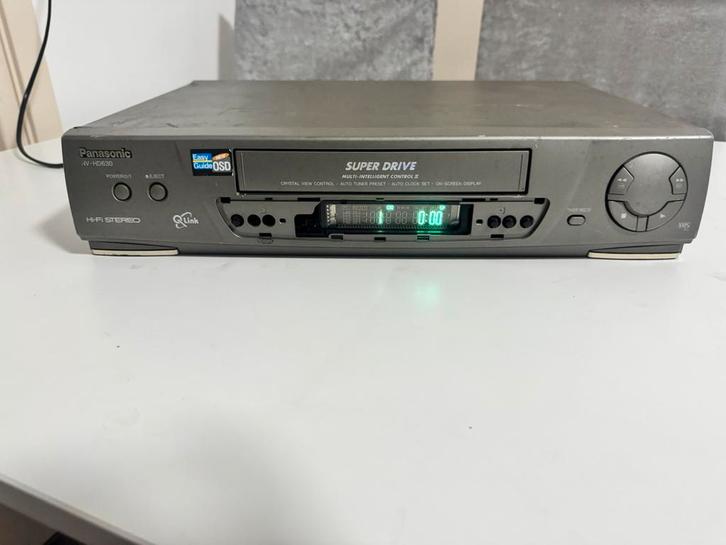 Panasonic HI-FI Stereo VHS videospeler NV-HD630EG, Audio, Tv en Foto, Videospelers, Gebruikt, VHS-speler of -recorder, Ophalen of Verzenden