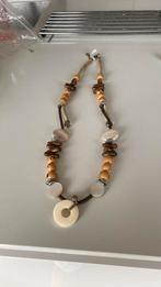 Lang collier Fiva, nieuw, Sieraden, Tassen en Uiterlijk, Ophalen of Verzenden, Nieuw, Bruin, Overige materialen