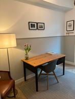 Black and Wood Desk, Huis en Inrichting, Tafels | Eettafels, Ophalen of Verzenden, Zo goed als nieuw, Rechthoekig