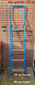 Altrex ladder/trap, Doe-het-zelf en Verbouw, Ladders en Trappen, Gebruikt, Opvouwbaar of Inschuifbaar, Ophalen