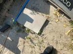 Gratis ongebruikte beton tegels 60 bij 60 op te halen, Tuin en Terras, Tegels en Klinkers, Ophalen of Verzenden, Zo goed als nieuw
