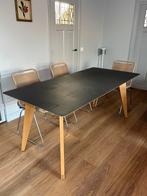 Eikenhouten eettafel met linoleum blad - De Klare Lijn, Huis en Inrichting, Tafels | Eettafels, Ophalen, Gebruikt, Eikenhout, 50 tot 100 cm