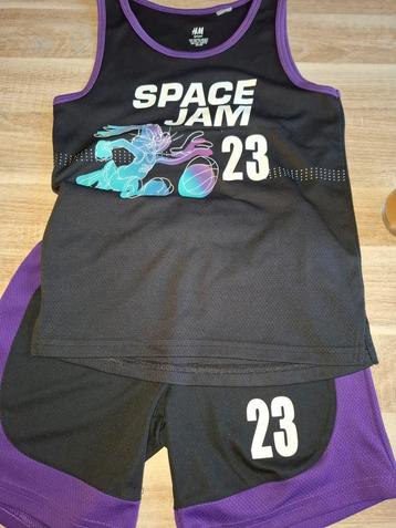 Space Jam basketbal outfit maat 122 beschikbaar voor biedingen