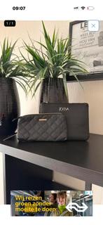 Make up tas supertrash en zoeva zwart nieuw, Sieraden, Tassen en Uiterlijk, Ophalen of Verzenden, Nieuw, Zwart, Gehele gezicht