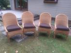 4 rieten eethoek stoelen met losse bruine zitting kussens, Huis en Inrichting, Stoelen, Ophalen, Bruin, Zo goed als nieuw, Vier
