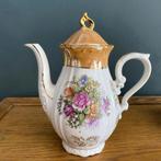 Koffiekan porselein met bloemmotief, 19cm, Ophalen of Verzenden, Zo goed als nieuw, Porselein, Overige typen