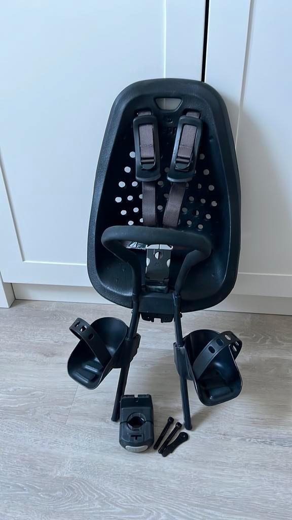 Thule Yepp fietsstoeltje voor + adapter + windscherm, Fietsen en Brommers, Fietsaccessoires | Fietsstoeltjes, Gebruikt, Voorzitje