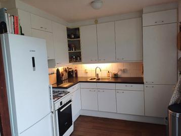 Keuken, moet weg beschikbaar voor biedingen