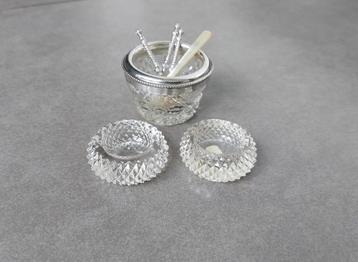 *Zilver zoutbakje - zoutvaatje - zoutlepeltjes beschikbaar voor biedingen