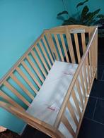 Houten baby box op wieltjes., Ophalen, Ledikant