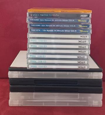 Cd dvd hoesjes beschikbaar voor biedingen