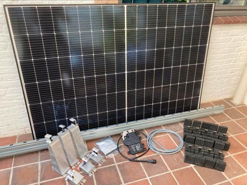 Nw Zonnepaneel Canadian Solar 410WP +bevestigingset plat dak, Doe-het-zelf en Verbouw, Zonnepanelen en Toebehoren, Nieuw, Ophalen