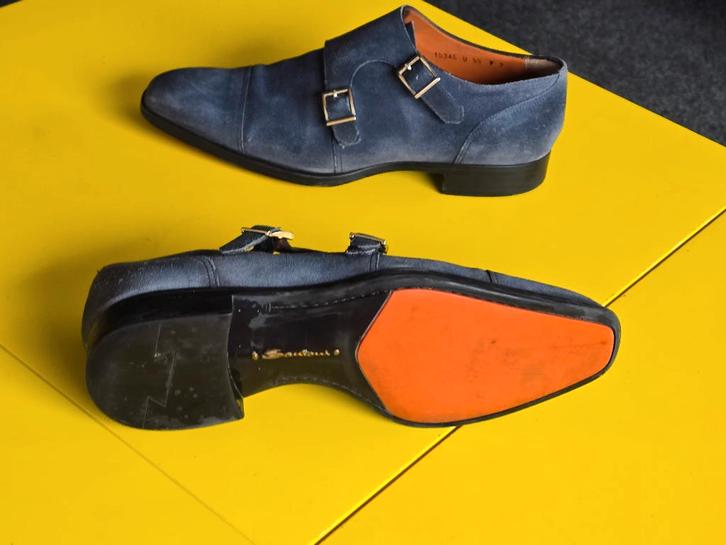 Santoni suede schoenen met 2 gesp en blauwe kleur maat 7, Kleding | Heren, Schoenen, Zo goed als nieuw, Gespschoenen, Blauw, Verzenden