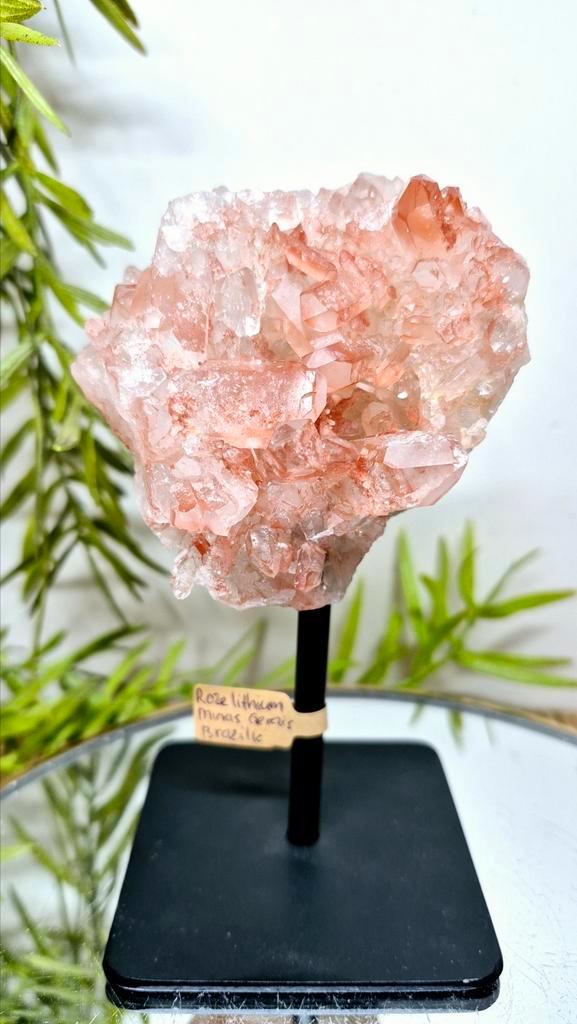 Roze Lithium 02, Verzamelen, Mineralen en Fossielen, Mineraal, Verzenden