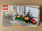 Te koop: Lego set 5005358 Minifigure Factory, Ophalen of Verzenden, Zo goed als nieuw, Complete set, Lego