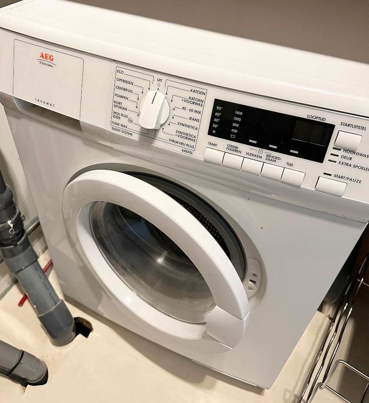 AEG wasmachine 1400 toeren – Moet weg ivm verhuizing, Witgoed en Apparatuur, Wasmachines, Gebruikt, Voorlader, 6 tot 8 kg, 85 tot 90 cm