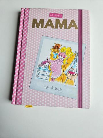 Boek Blond Amsterdam Eva Reinders - Almost mama beschikbaar voor biedingen