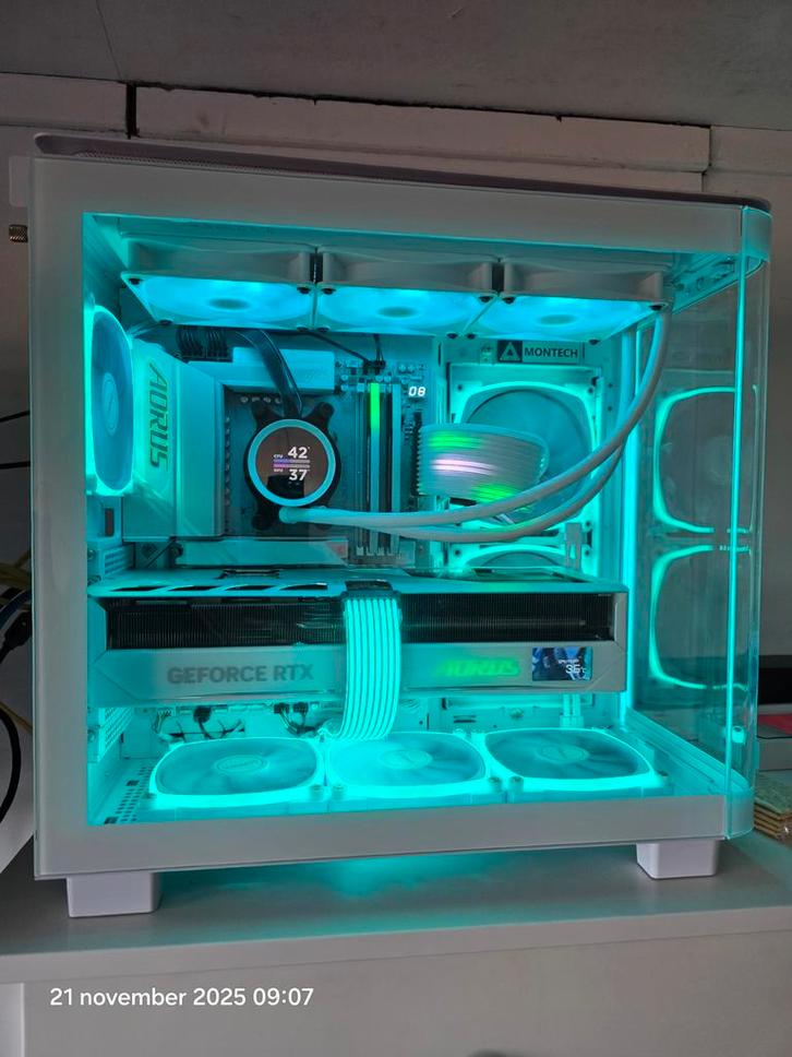 Gaming PC - Met Gigabyte RTX 5080 Master Ice, Computers en Software, Desktop Pc's, 4 Ghz of meer, Gaming, Ophalen of Verzenden