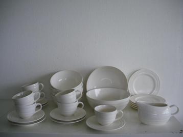 Jamie Oliver Waves servies beschikbaar voor biedingen