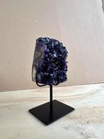 Amethist Uruguay op voet