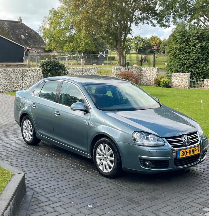 Volkswagen Jetta 1.6 75KW  lpg 2006 Groen, Auto's, Volkswagen, Particulier, Jetta, ABS, Airbags, Airconditioning, Centrale vergrendeling
