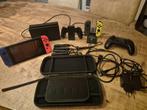 Nintendo Switch - incl. 4 joycons, controler en accesoires, Ophalen of Verzenden, Zo goed als nieuw, Switch, Overige controllers