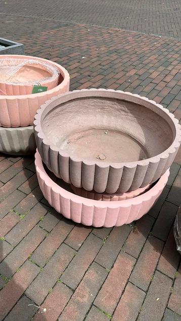 Super gave terrasbakken diverse kleuren beschikbaar voor biedingen
