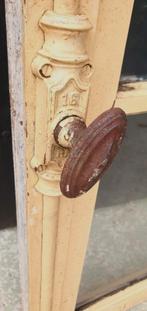 oud frans eiken raam met compleet espagnolet sluitwerk, Ophalen, Gebruikt