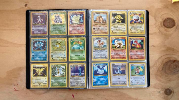 Base set Nederlands bijna compleet plus meer vintage, Hobby en Vrije tijd, Verzamelkaartspellen | Pokémon, Gebruikt, Meerdere kaarten