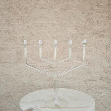 Vintage glazen kandelaar (32 cm hoog) beschikbaar voor biedingen