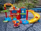 VTech Toet Toet Brandweerkazerne met brandweerauto, Kinderen en Baby's, Speelgoed | Vtech, Ophalen, Zo goed als nieuw