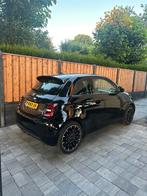 Fiat 500 24kWh 70pk Aut 2021 Zwart, Auto's, Fiat, 4 stoelen, Zwart, 25 min, Hatchback