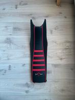 Derbi senda zadel met krm hoes, Fietsen en Brommers, Brommeronderdelen | Algemeen, Ophalen, Zo goed als nieuw, Zadel